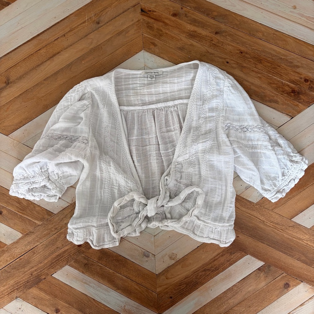 American Eagle Outfitters Cropped White Tie-Front Blouse
